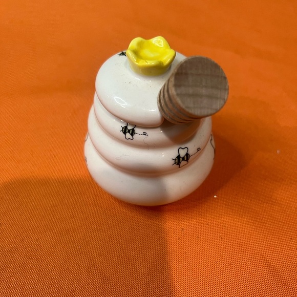 Ceramic Honey Pot with Dipper - Picture 2 of 11